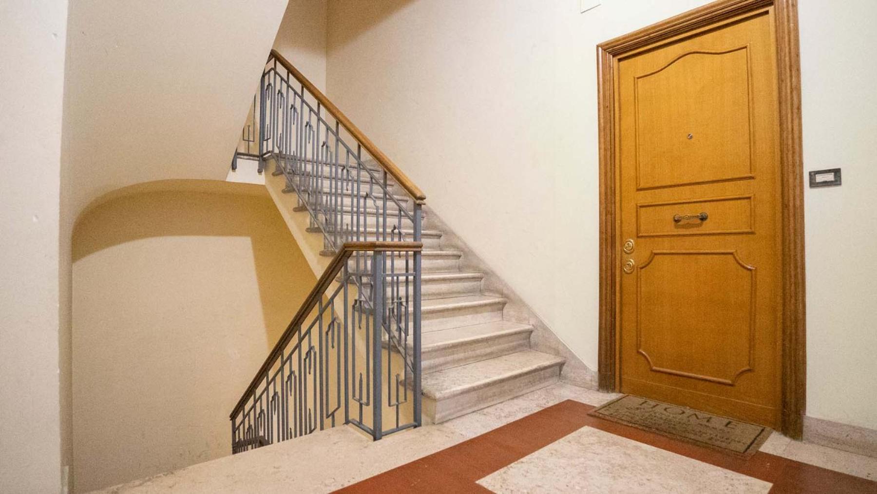 Cozy Nest With Terrace In Trastevere Rome Exterior photo